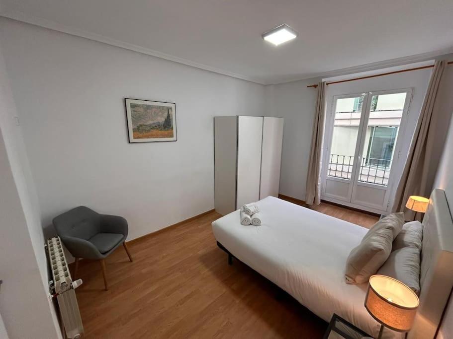 Stunning Apartment In Gran Via For 4 People. S3 Madrid Esterno foto