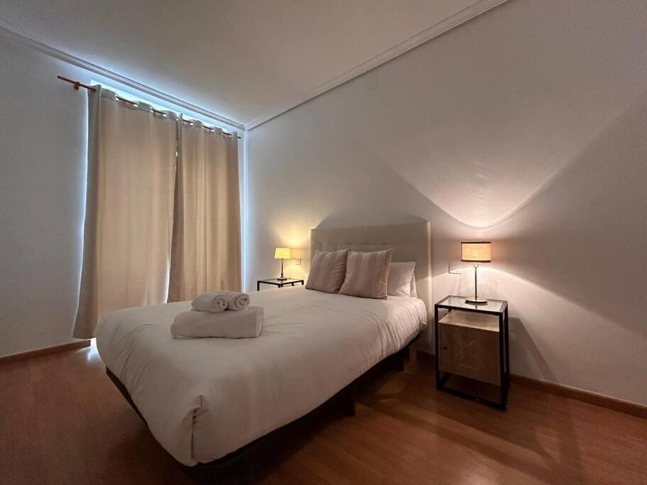 Stunning Apartment In Gran Via For 4 People. S3 Madrid Esterno foto